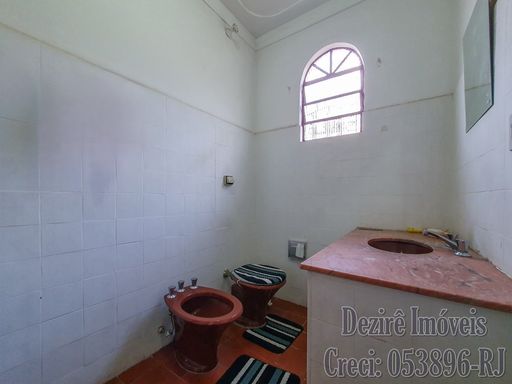 Casa com 4 Quartos a Venda em Resende RJ - Bairro Vila Julieta