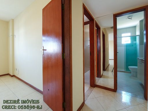Apartamento à Venda com 3 quartos, 2 banheiros, 2 vagas e 115m² por R$ 450.000