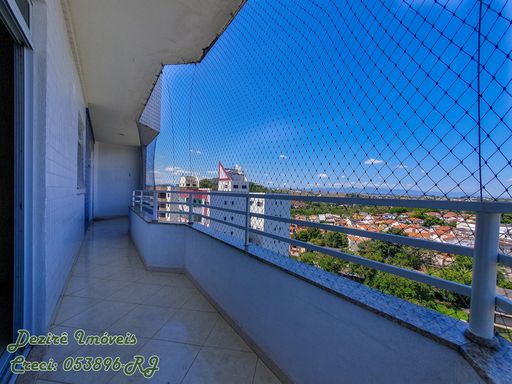 Apartamento à Venda com 3 quartos, 2 banheiros, 2 vagas e 115m² por R$ 450.000
