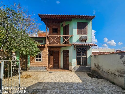 Casa para Venda no Bairro Monet - Resende RJ | Imóvel com 2 Casas