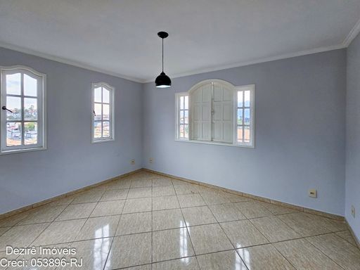 Casa com Arquitetura Circular Exclusiva no Mirante das Agulhas – Resende RJ