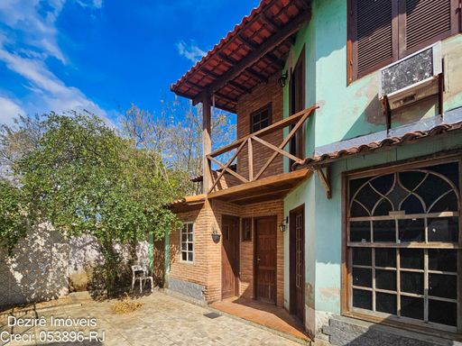Casa para Venda no Bairro Monet - Resende RJ | Imóvel com 2 Casas