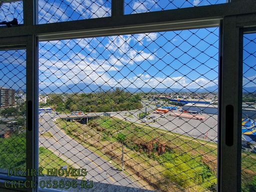 Apartamento à Venda com 3 quartos, 2 banheiros, 2 vagas e 115m² por R$ 450.000