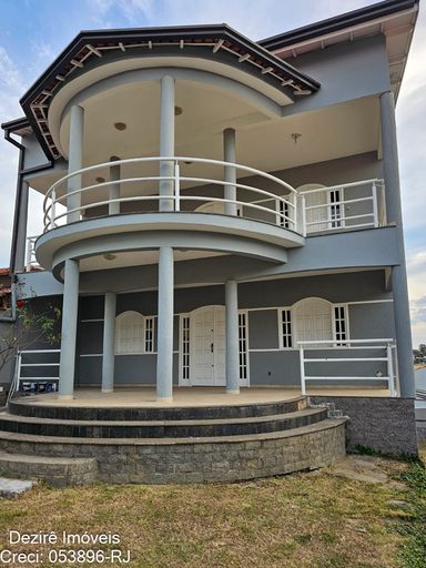 Casa com Arquitetura Circular Exclusiva no Mirante das Agulhas – Resende RJ