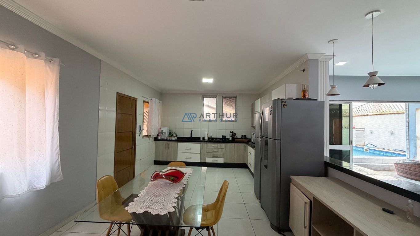 Casa 4 dormitórios à venda no Flórida, Praia Grande – 194 m² - foto 12