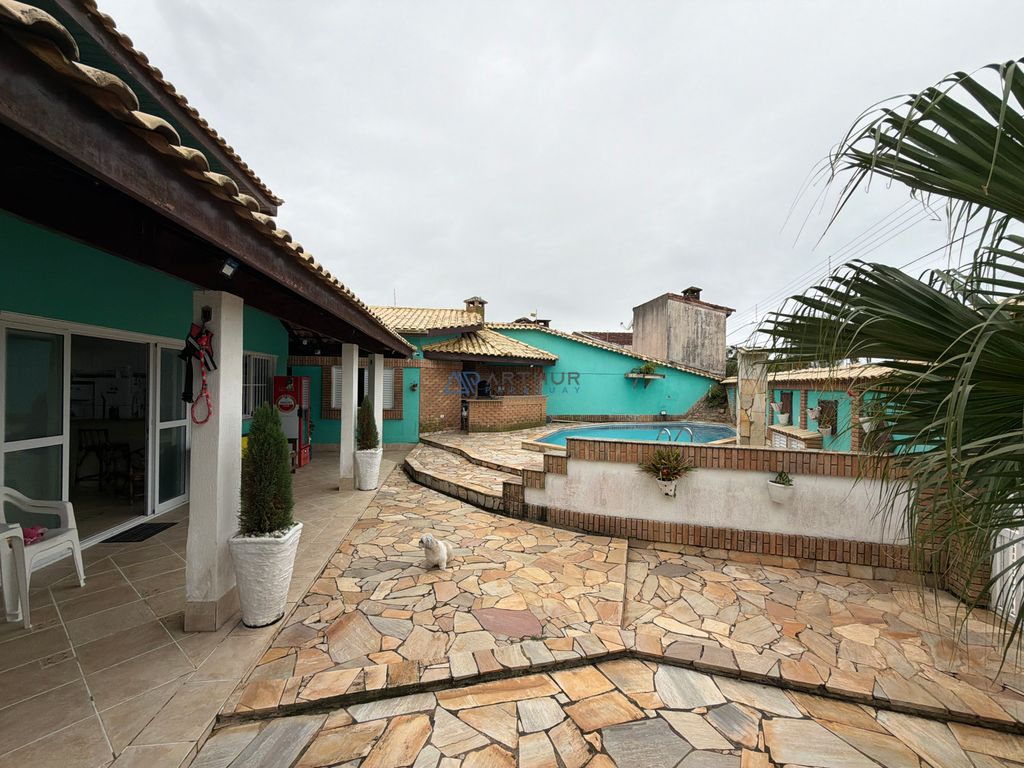 Casa 6 dormitórios à venda no Imperador, Praia Grande – 198 m² - foto 1