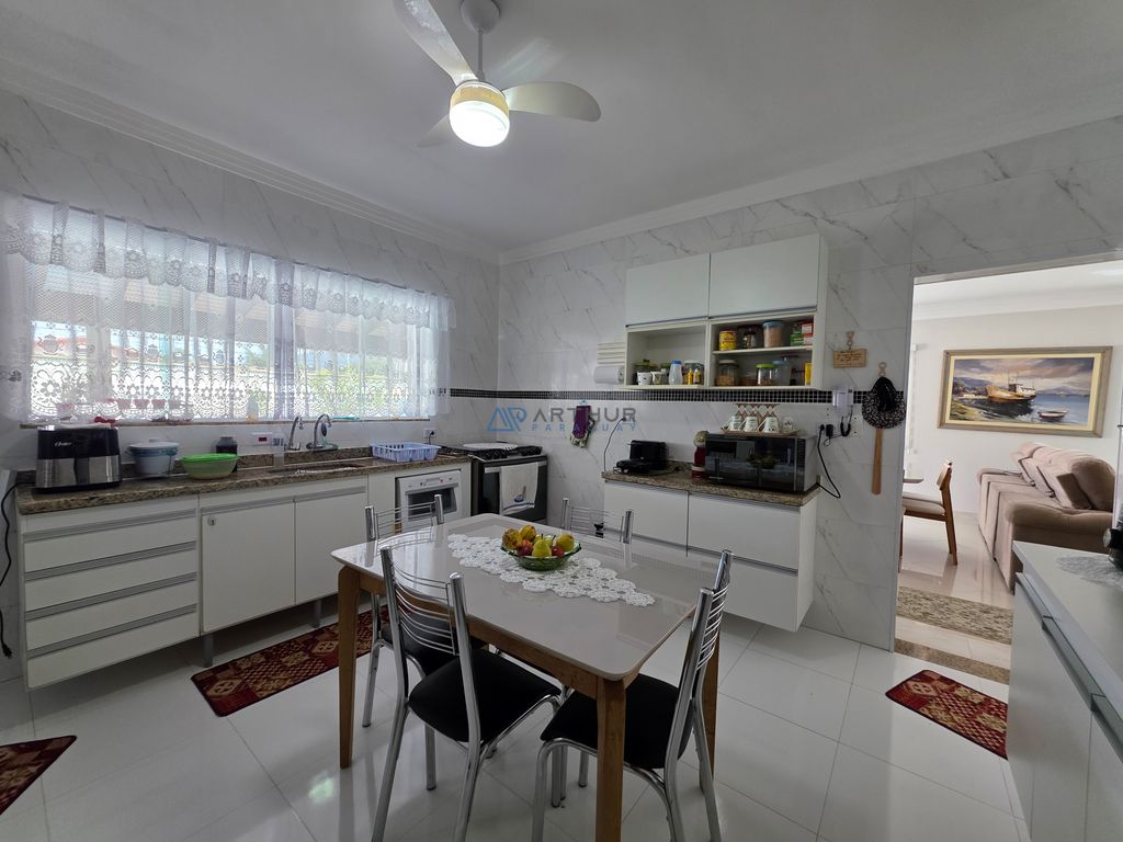 Casa 4 dormitórios à venda no Flórida, Praia Grande – 189 m² - foto 6