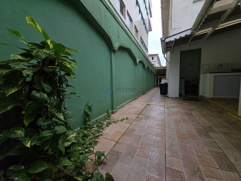 Sobrado 4 dormitórios à venda no Canto do Forte, Praia Grande – 133 m² - foto 1