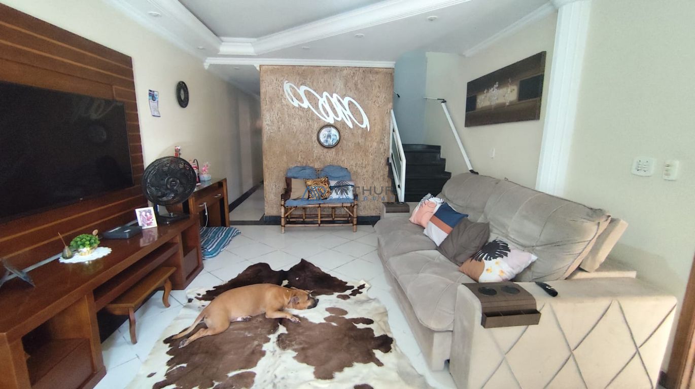 Sobrado 4 dormitórios à venda na Guilhermina, Praia Grande – 300 m² - foto 2