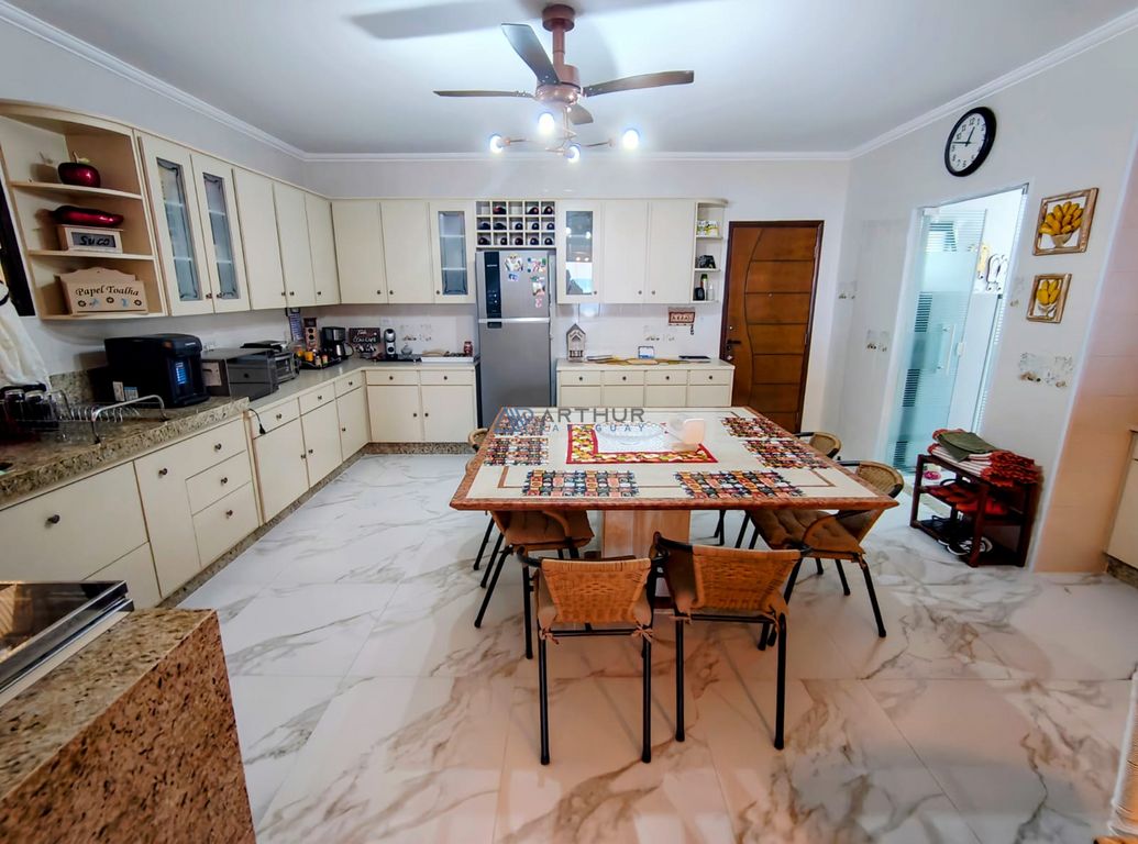 Apartamento 4 dormitórios frente mar à venda no Aviação, Praia Grande – 192 m² - foto 13