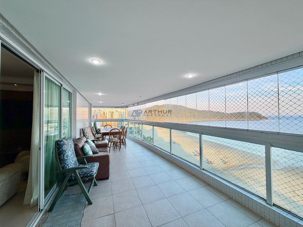 Apartamento 3 dormitórios frente mar à venda no Canto do Forte, Praia Grande – 189 m² - foto 1