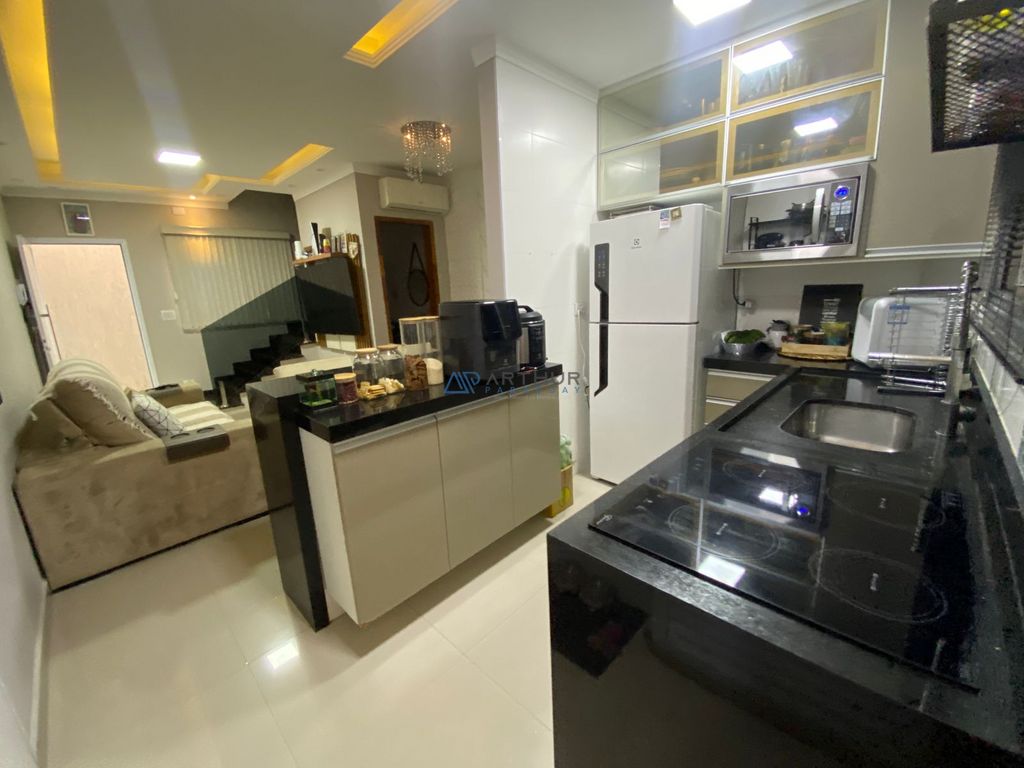 Casa 2 dormitórios à venda no Ocian, Praia Grande – 65 m² - foto 1