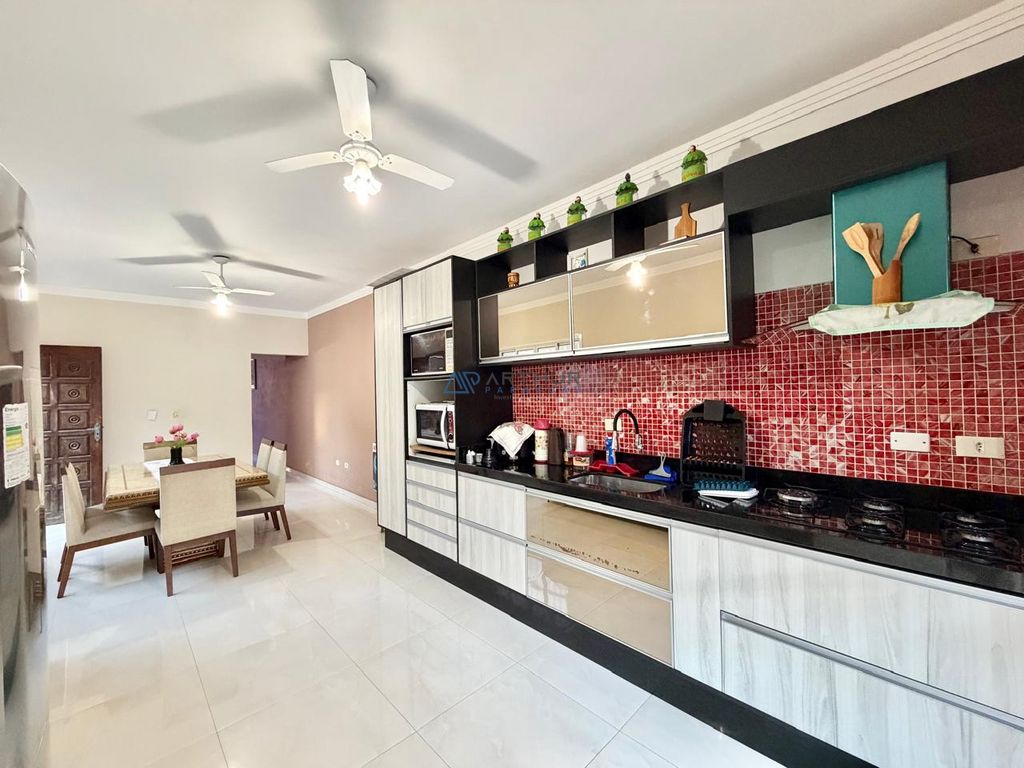 Sobrado 3 dormitórios à venda na Guilhermina, Praia Grande – 191 m² - foto 13