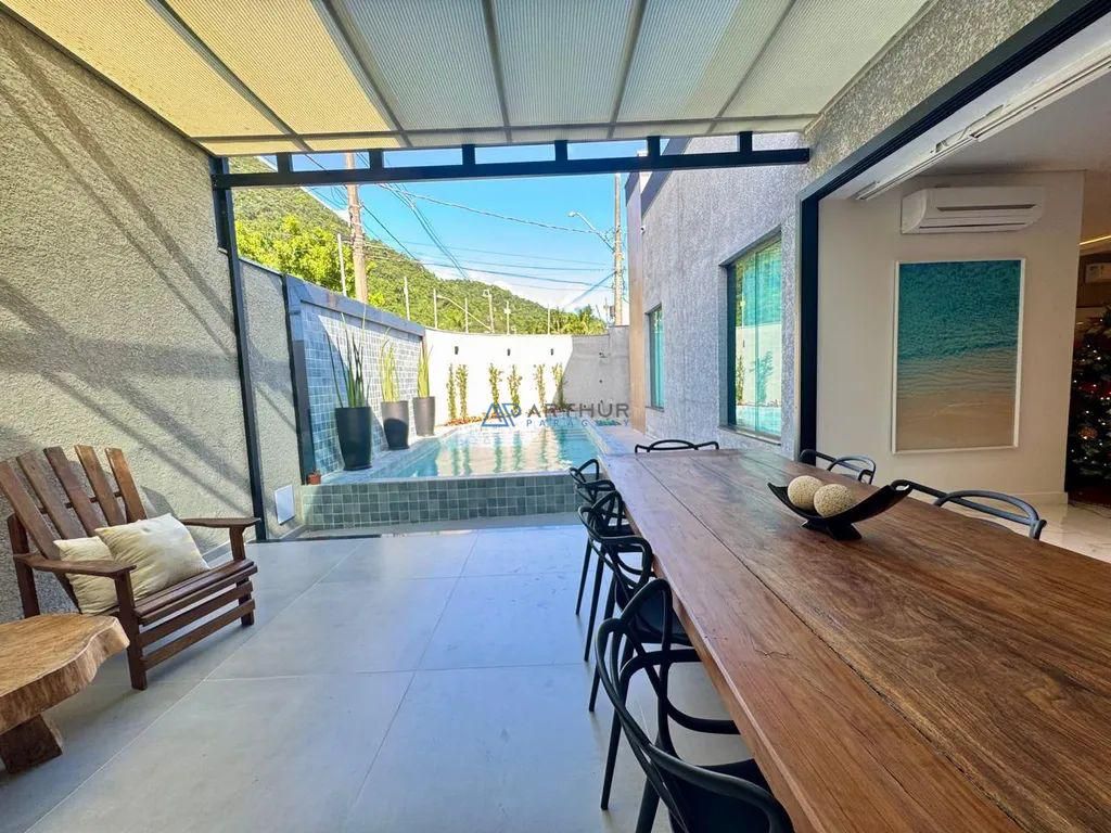 Casa 4 dormitórios à venda no Canto do Forte, Praia Grande – 300 m² - foto 5
