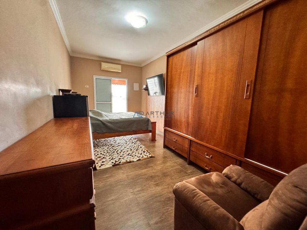 Sobrado 4 dormitórios à venda no Boqueirão, Praia Grande – 192 m² - foto 9