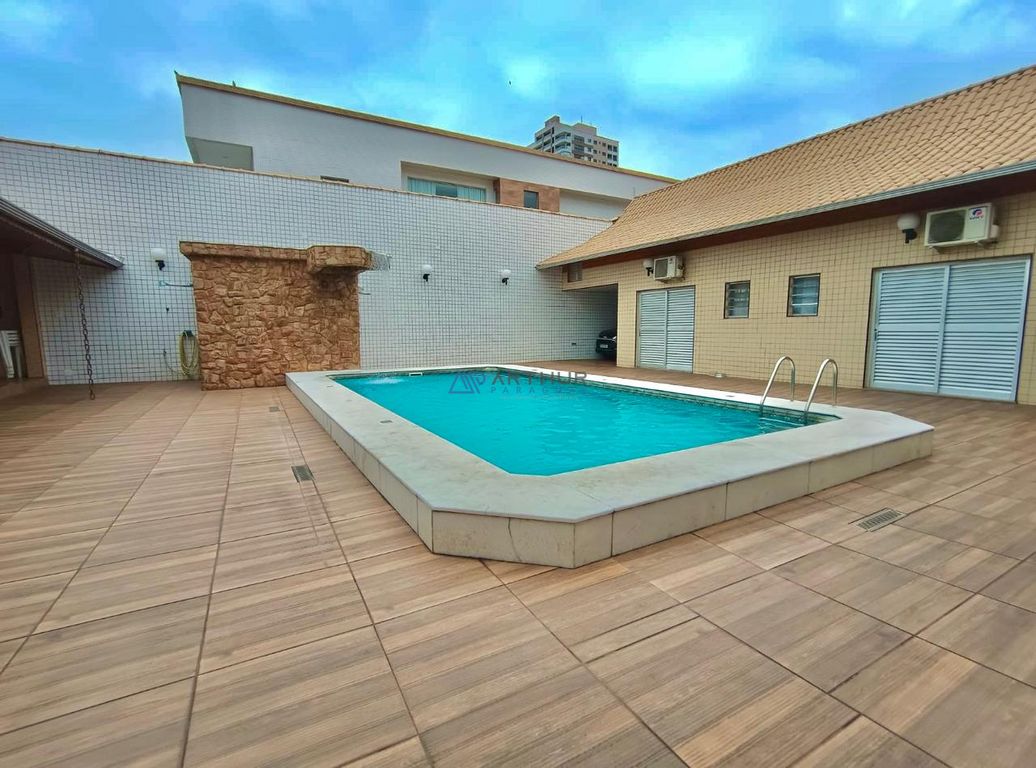 Casa 5 dormitórios à venda no Canto do Forte, Praia Grande – 360 m² - foto 2