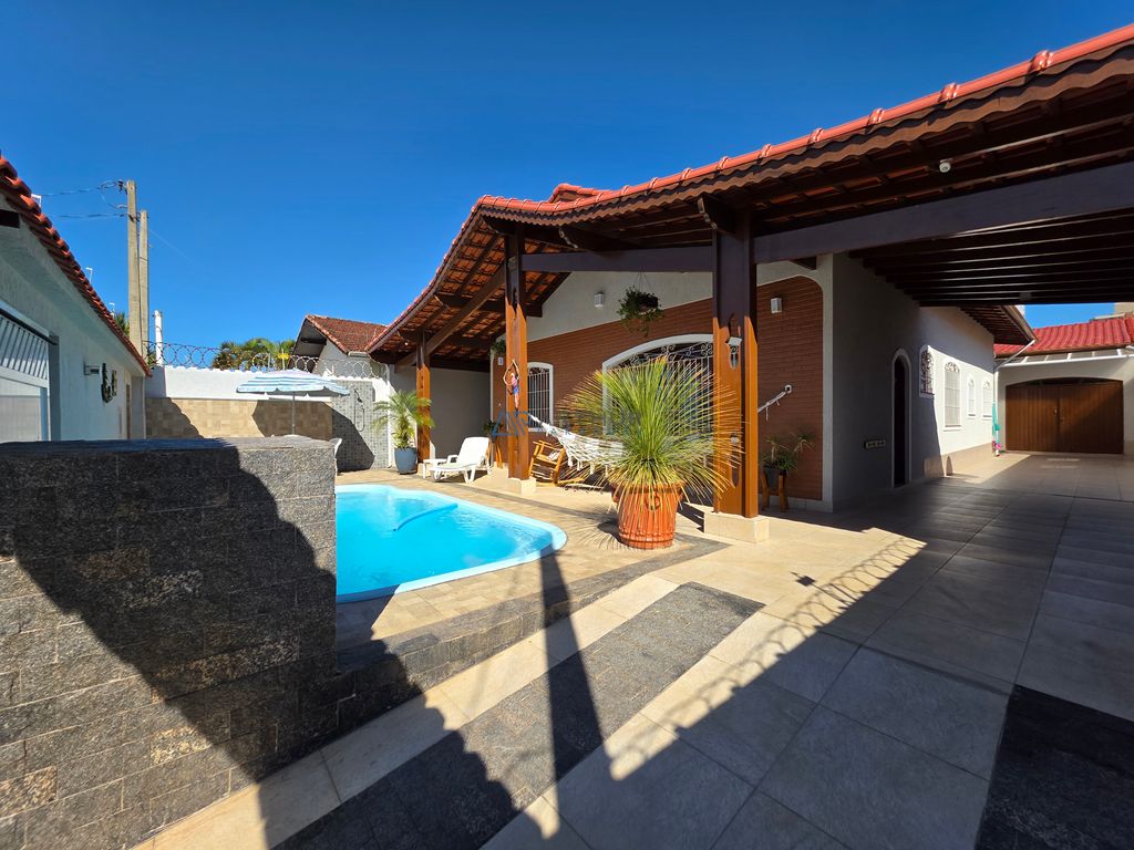 Casa 3 dormitórios à venda no Flórida, Praia Grande – 240 m² - foto 1