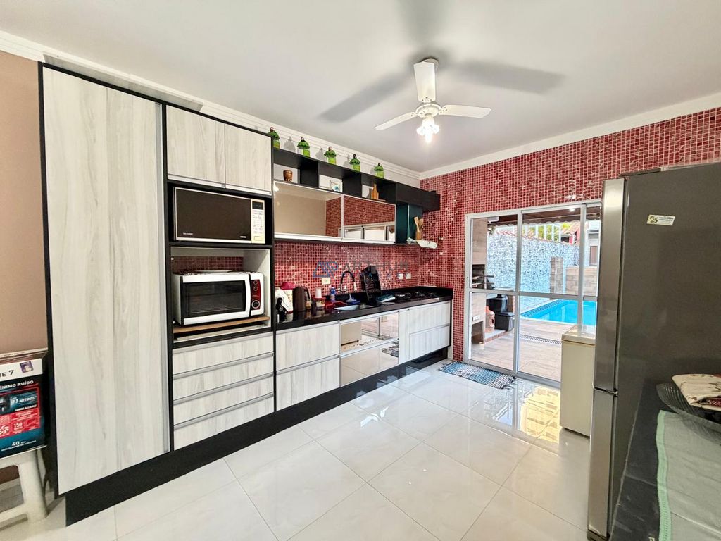 Sobrado 3 dormitórios à venda na Guilhermina, Praia Grande – 191 m² - foto 10