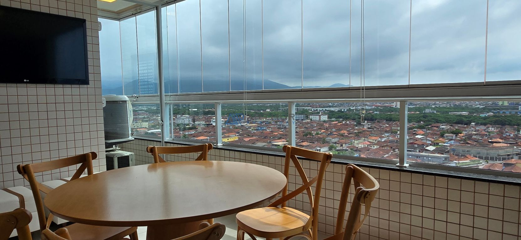 Apartamento 2 dormitórios frente mar à venda no Maracanã, Praia Grande – 83 m² - foto 2