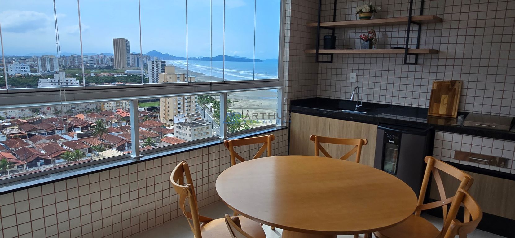 Apartamento 2 dormitórios frente mar à venda no Maracanã, Praia Grande – 83 m² - foto 1