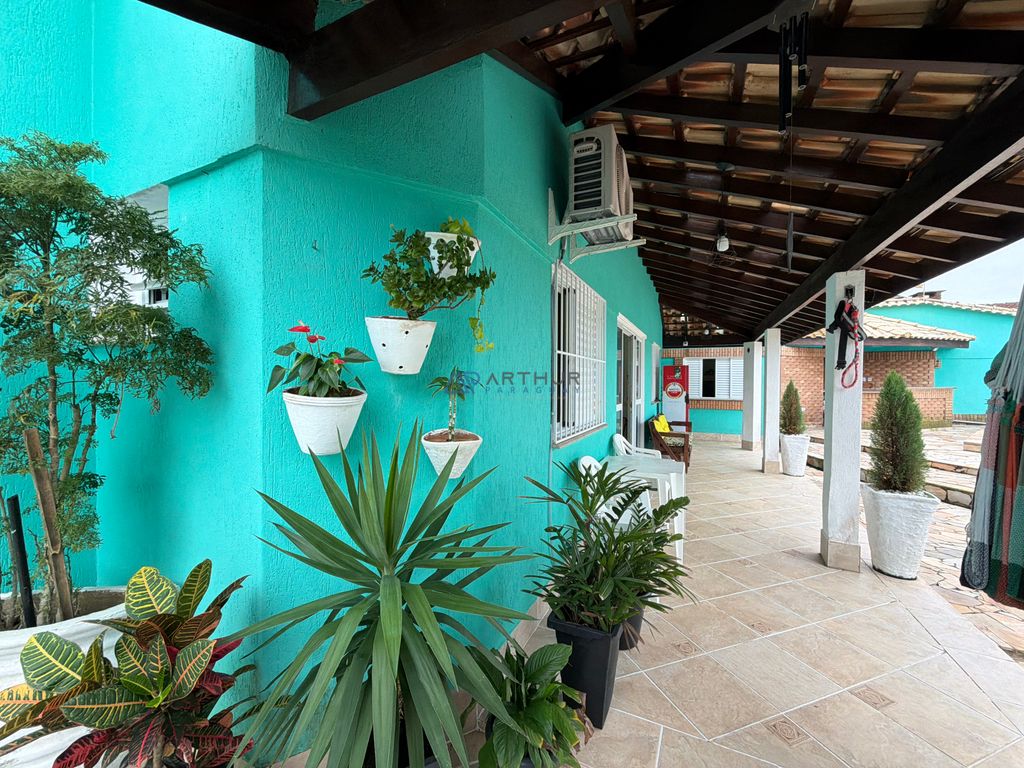 Casa 6 dormitórios à venda no Imperador, Praia Grande – 198 m² - foto 27