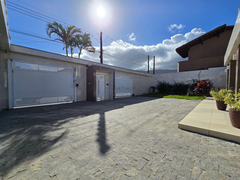 Casa 7 dormitórios à venda no Flórida, Praia Grande – 250 m² - foto 2