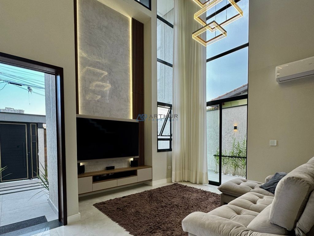 Sobrado 4 dormitórios à venda no Flórida, Praia Grande – 253 m² - foto 5