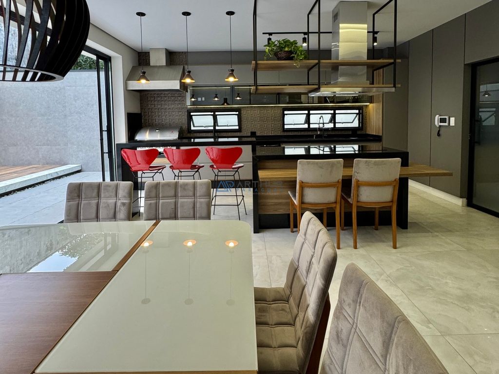 Sobrado 4 dormitórios à venda no Flórida, Praia Grande – 253 m² - foto 8