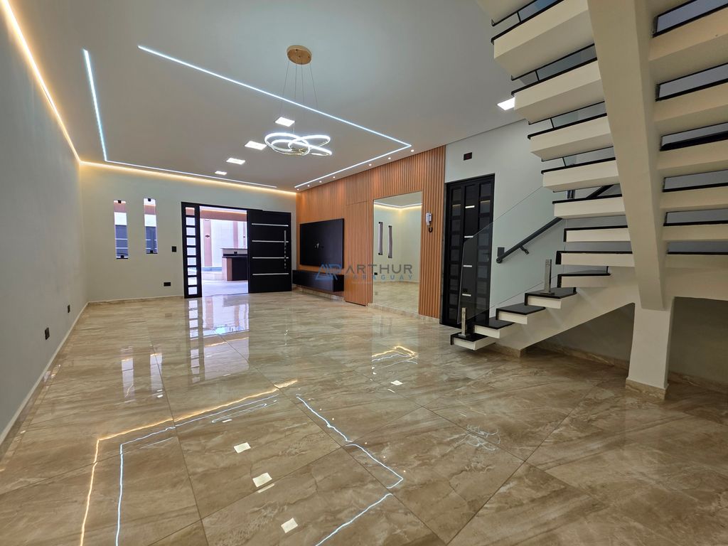 Casa 4 dormitórios à venda no Caiçara, Praia Grande – 220 m² - foto 1