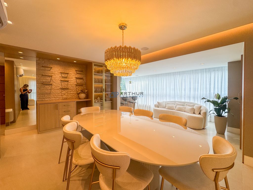 Apartamento 3 dormitórios frente mar à venda no Canto do Forte, Praia Grande – 183 m² - foto 1