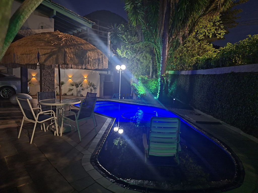Sobrado 5 dormitórios à venda no Canto do Forte, Praia Grande – 450 m² - foto 6