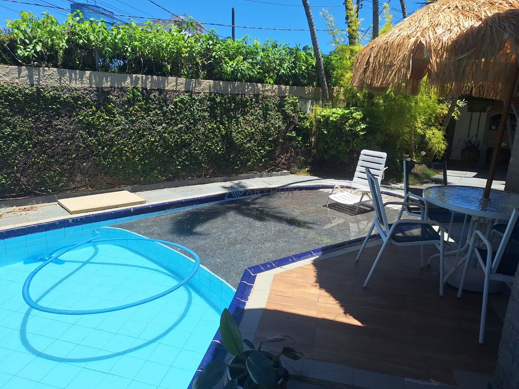 Sobrado 5 dormitórios à venda no Canto do Forte, Praia Grande – 450 m² - foto 4