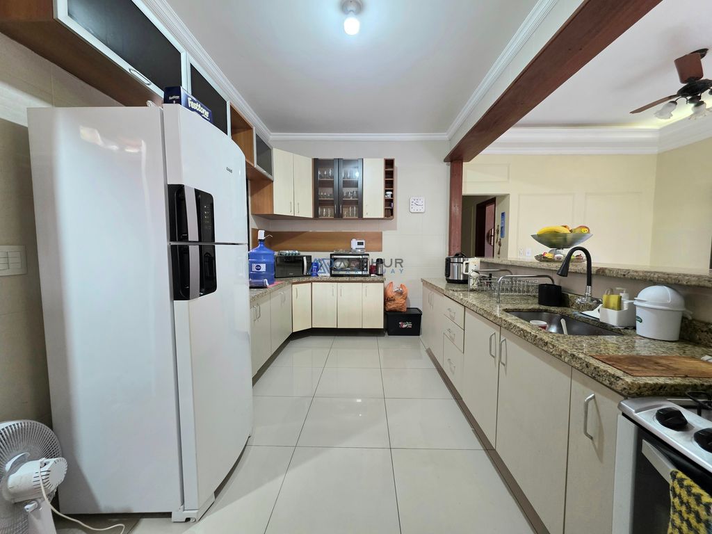 Casa 4 dormitórios à venda no Caiçara, Praia Grande – 205 m² - foto 10