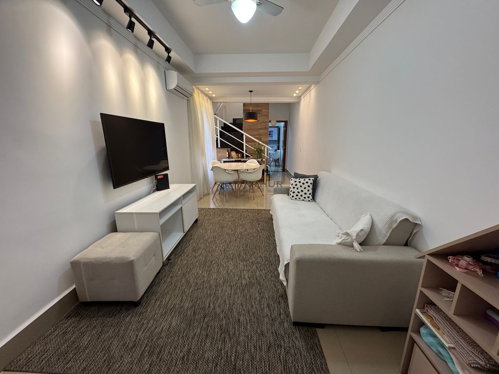 Sobrado 3 dormitórios à venda na Guilhermina, Praia Grande – 105 m² - foto 2