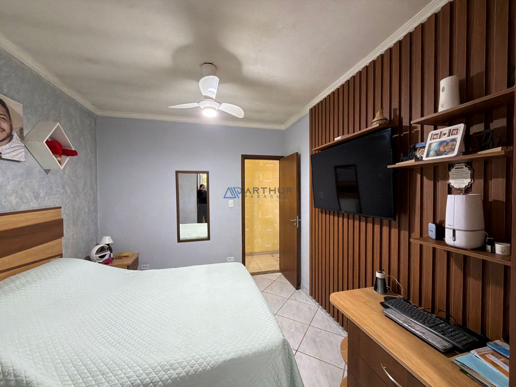 Casa 6 dormitórios à venda no Imperador, Praia Grande – 198 m² - foto 14
