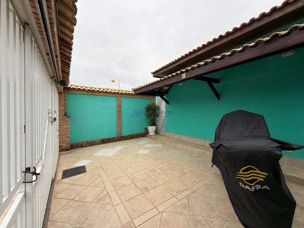 Casa 6 dormitórios à venda no Imperador, Praia Grande – 198 m² - foto 2