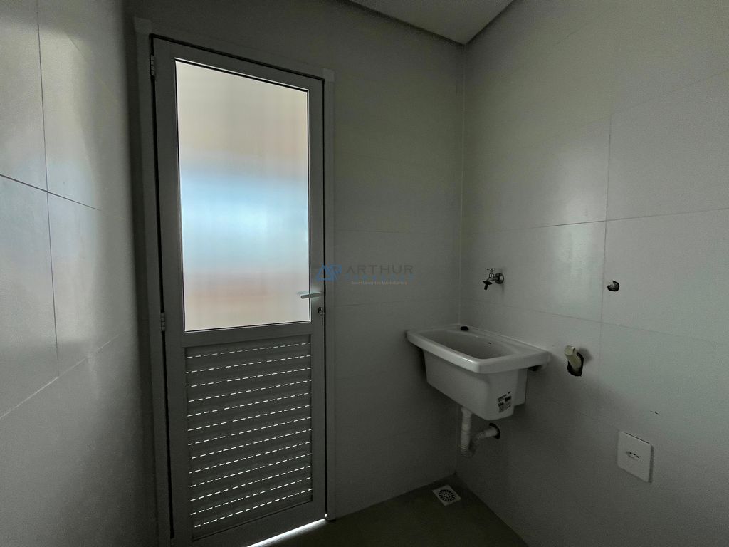 Apartamento 2 dormitórios frente mar à venda no Imperador, Praia Grande – 74 m² - foto 8