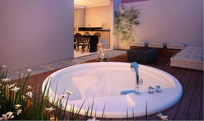 Quintal com preparação para Jacuzzi