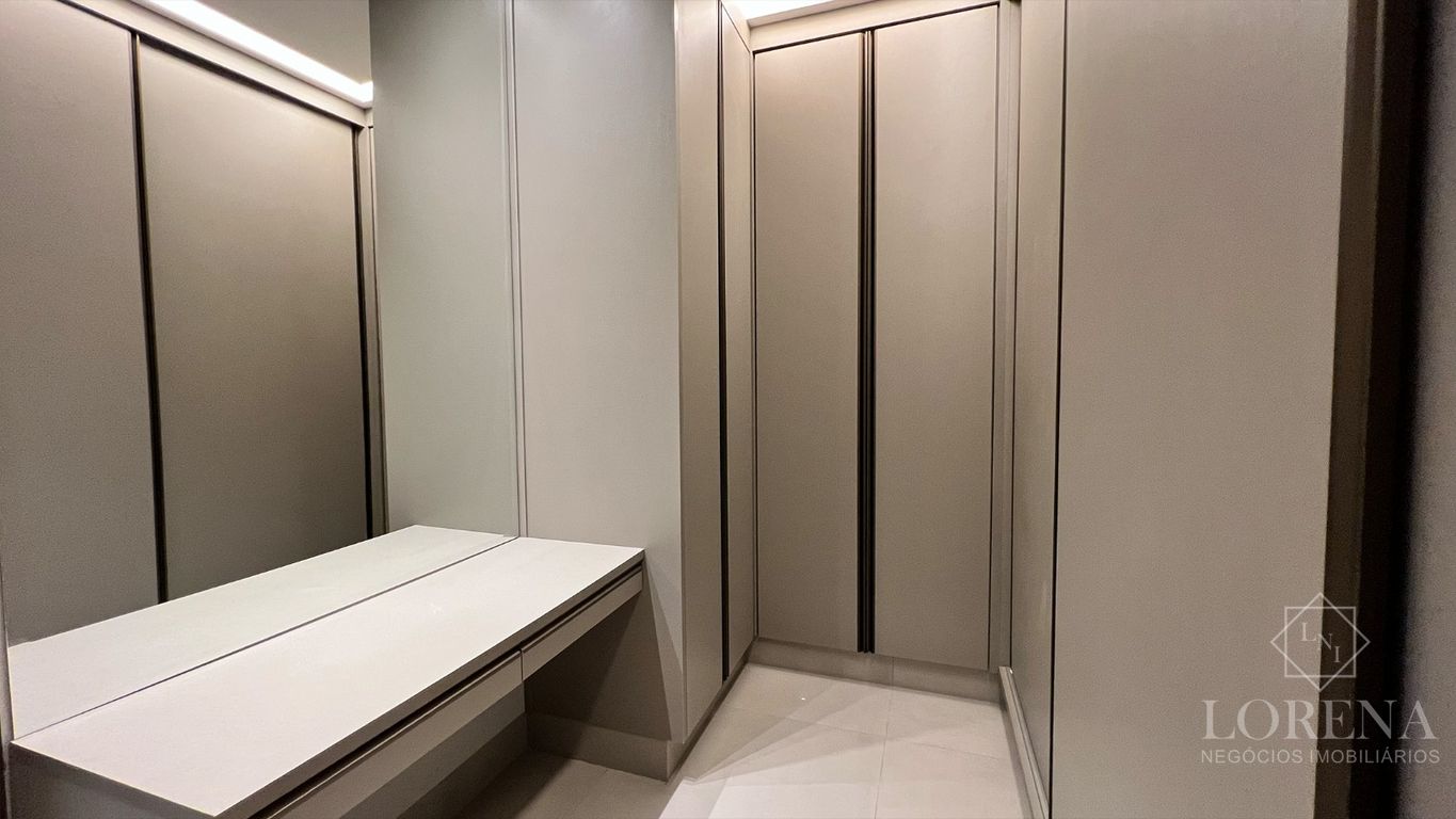 Casa de Condomínio com 3 quartos à venda, 290m² — foto 17 de 30