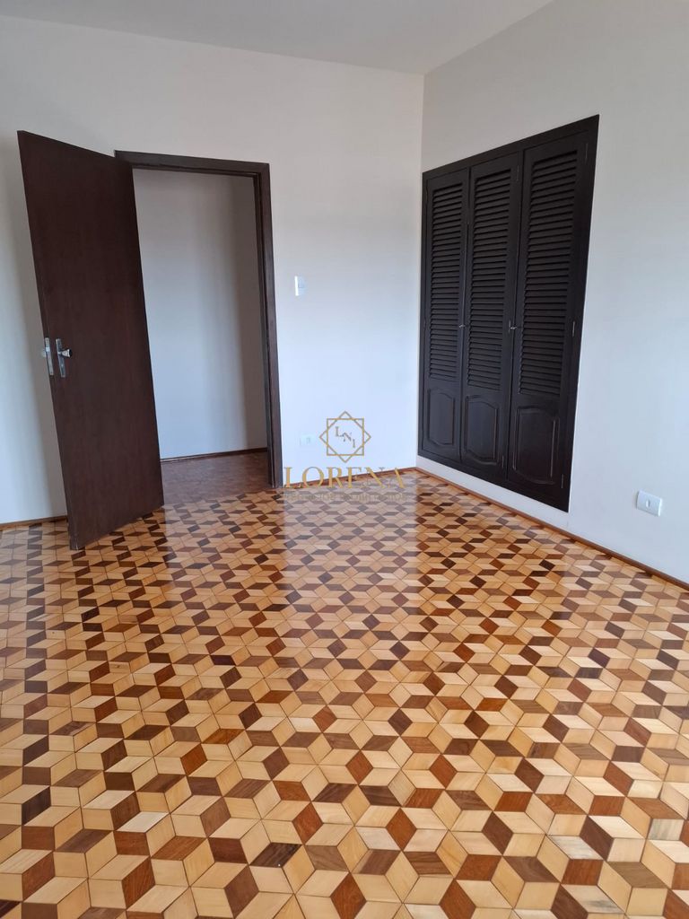 Apartamento com 3 quartos à venda, 162m² — foto 12 de 19