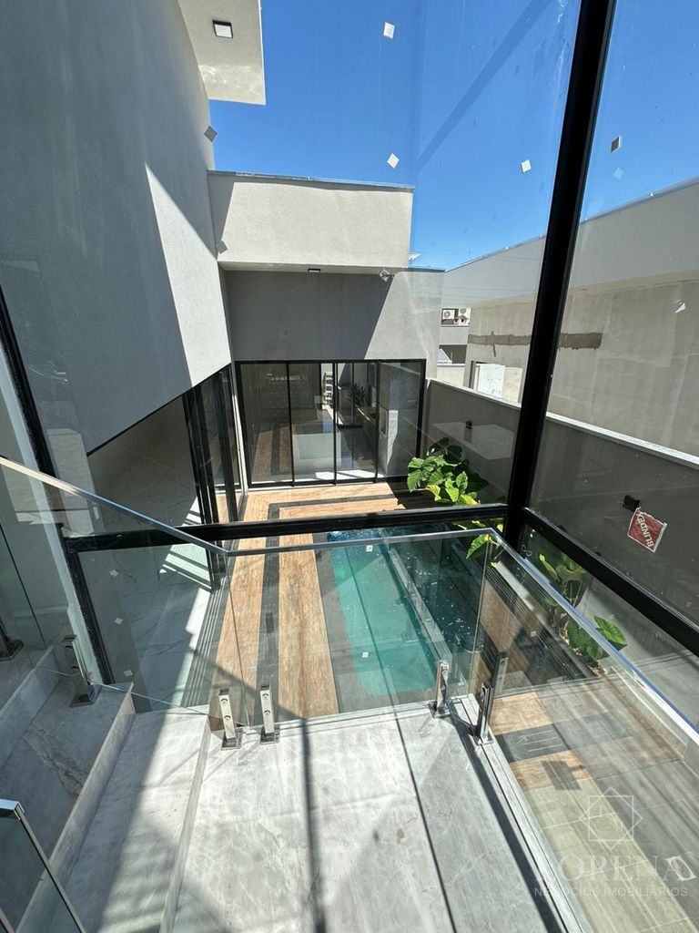 Casa de Condomínio com 3 quartos à venda, 300m² — foto 21 de 26