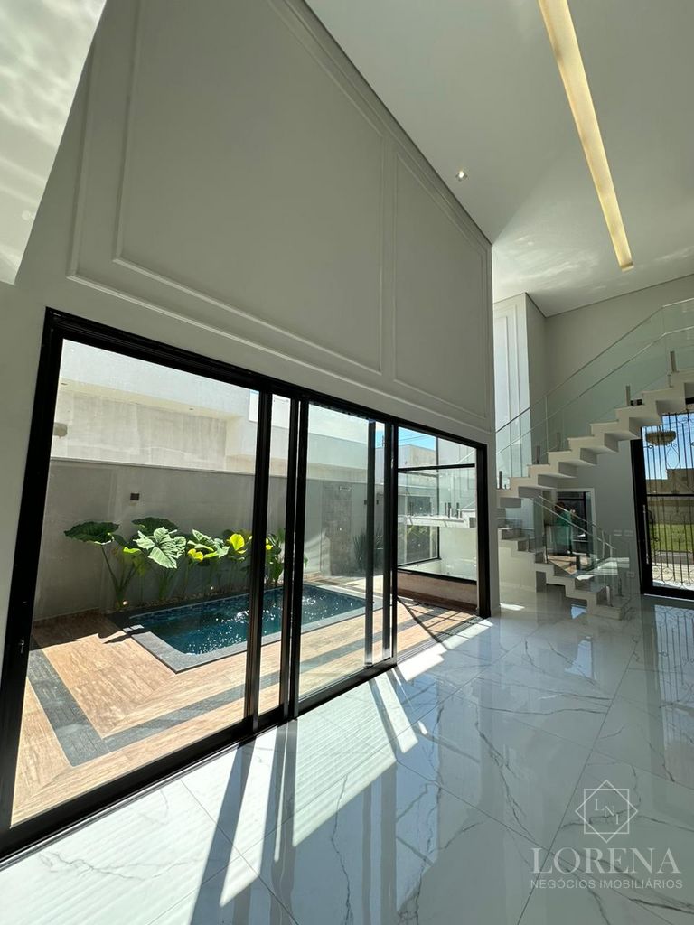 Casa de Condomínio com 3 quartos à venda, 300m² — foto 2 de 26