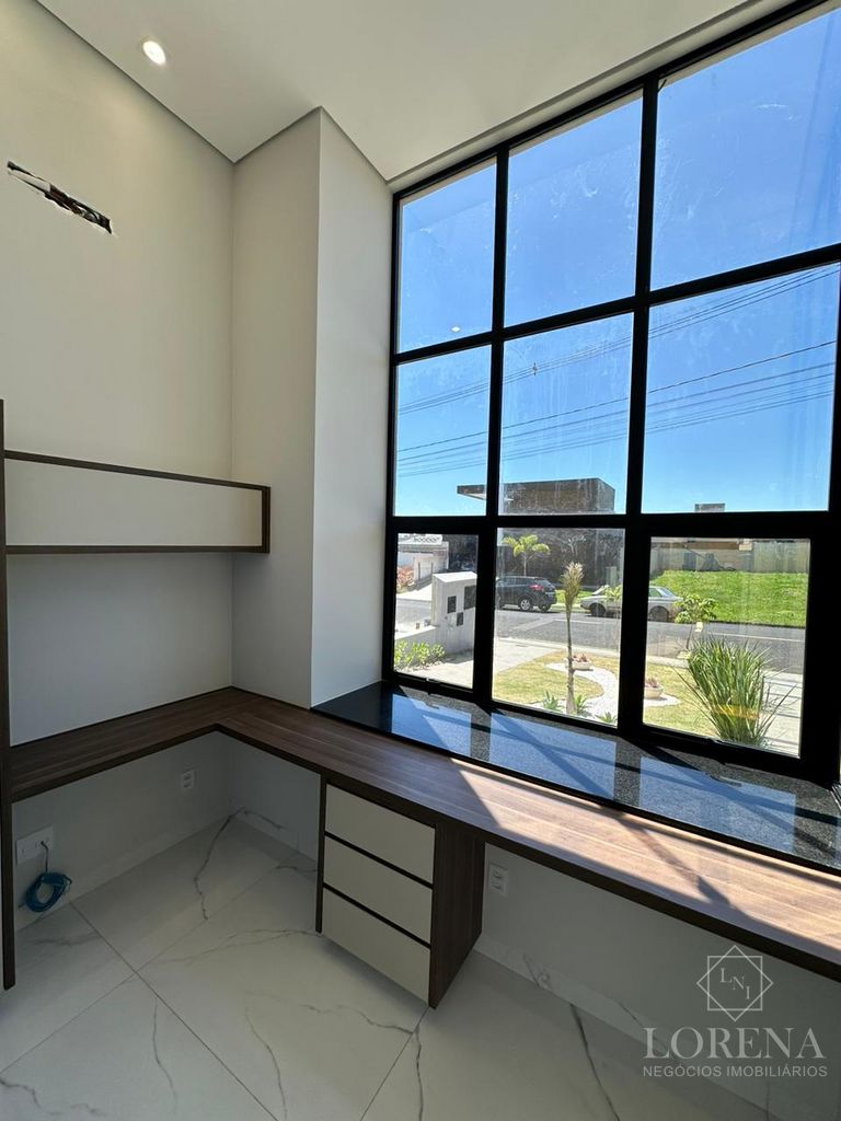 Casa de Condomínio com 3 quartos à venda, 300m² — foto 3 de 26