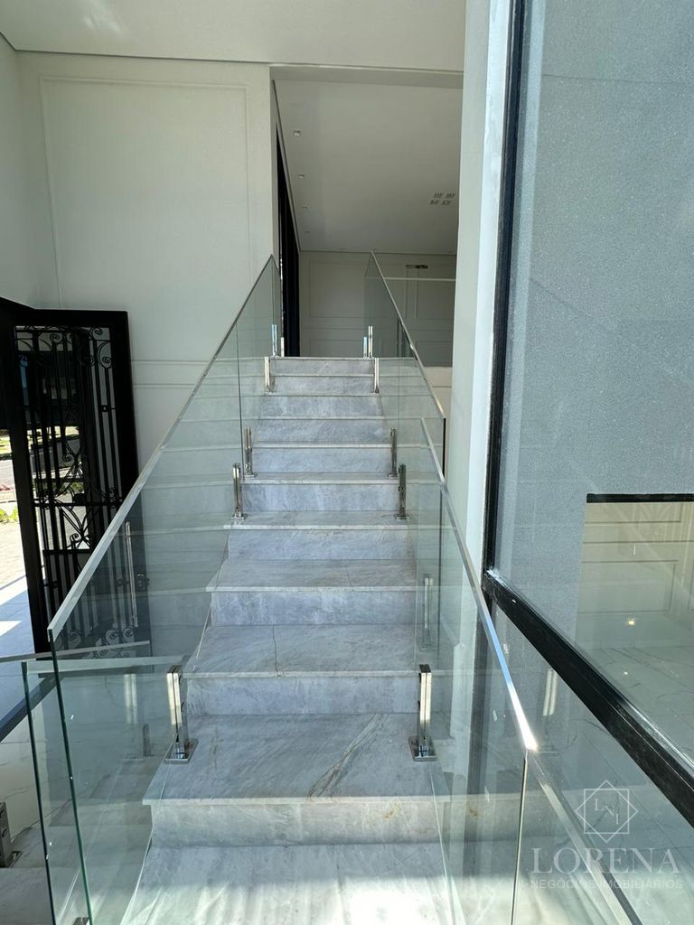 Casa de Condomínio com 3 quartos à venda, 300m² — foto 19 de 26