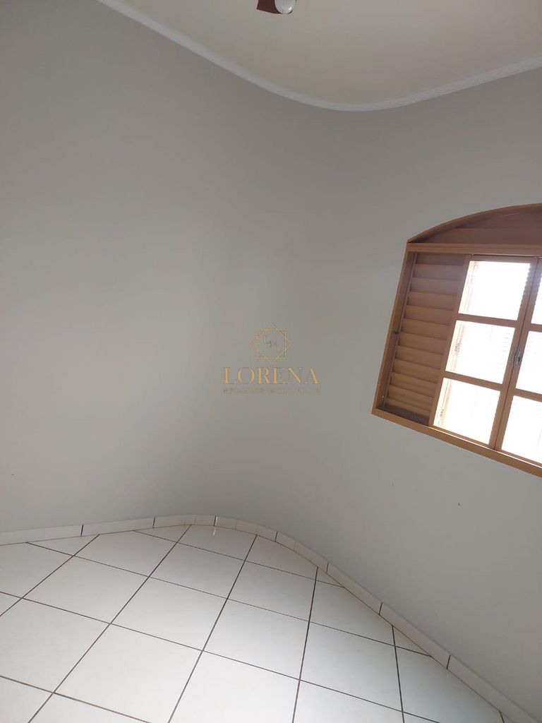 Casa com 3 quartos à venda, 185m² — foto 11 de 26
