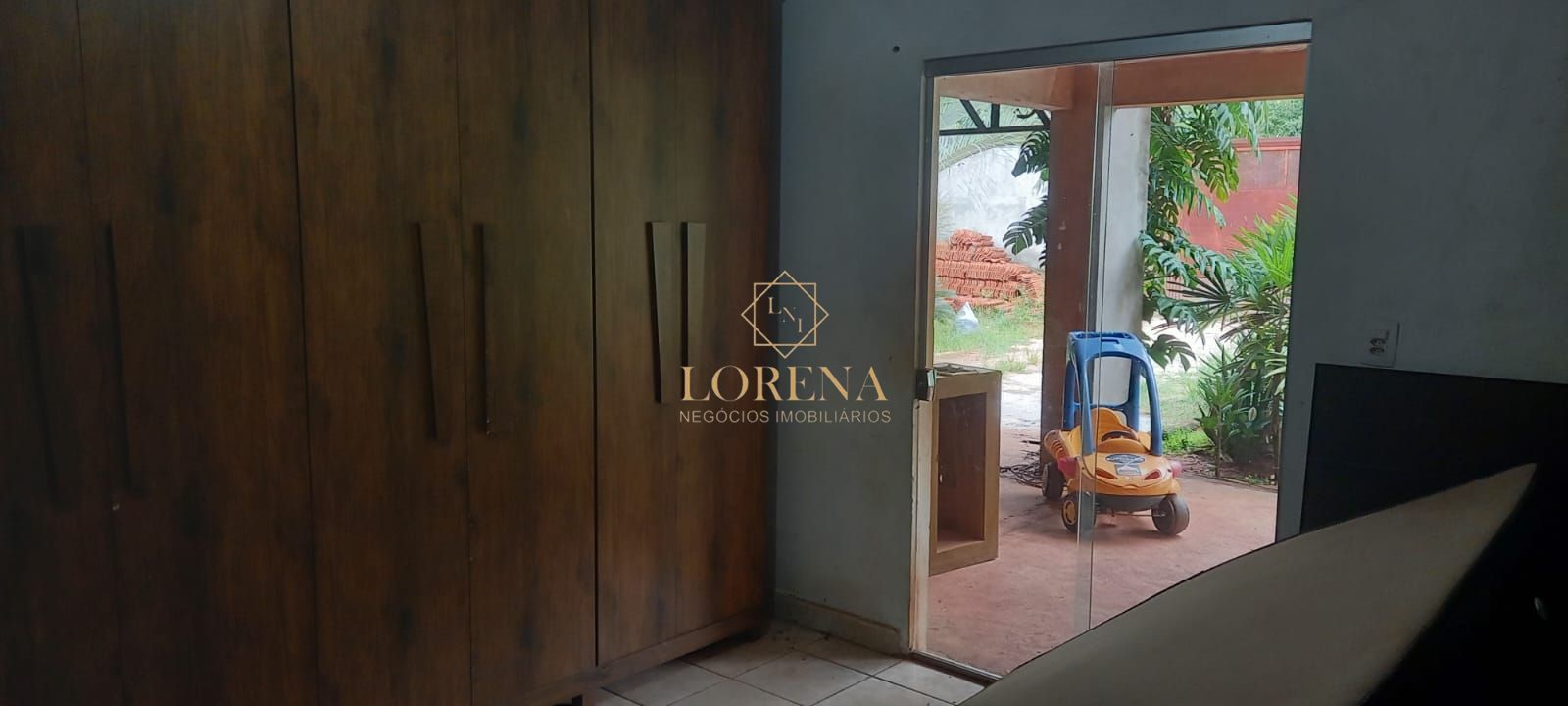 Casa de Condomínio com 4 quartos à venda, 350m² — foto 2 de 30