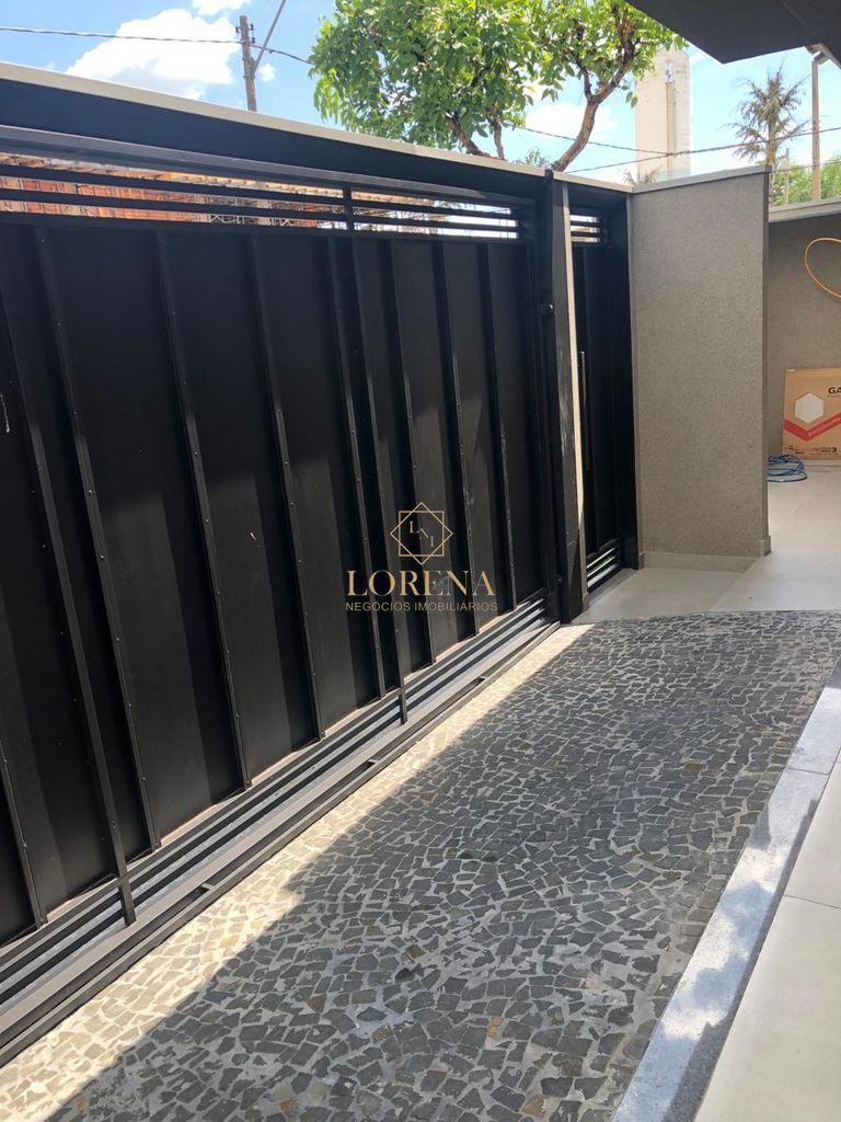 Casa de Condomínio com 4 quartos à venda, 263m² — foto 24 de 33
