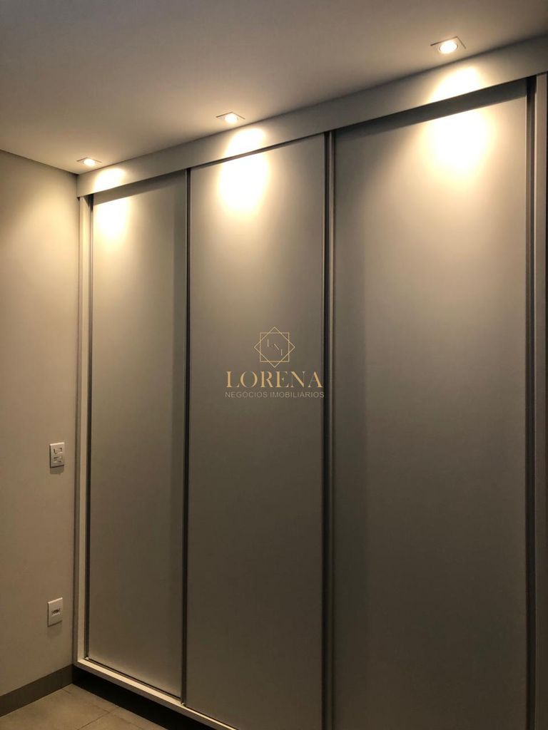 Casa de Condomínio com 4 quartos à venda, 263m² — foto 13 de 33