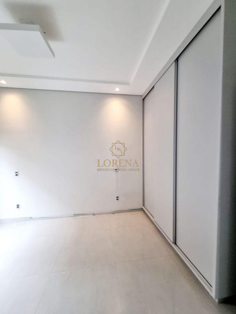 Casa de Condomínio com 2 quartos à venda, 210m² — foto 3 de 14