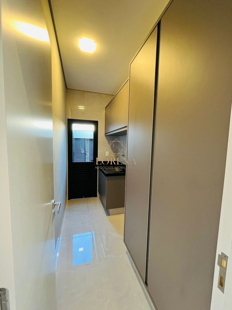 Casa de Condomínio com 3 quartos à venda, 221m² — foto 5 de 16
